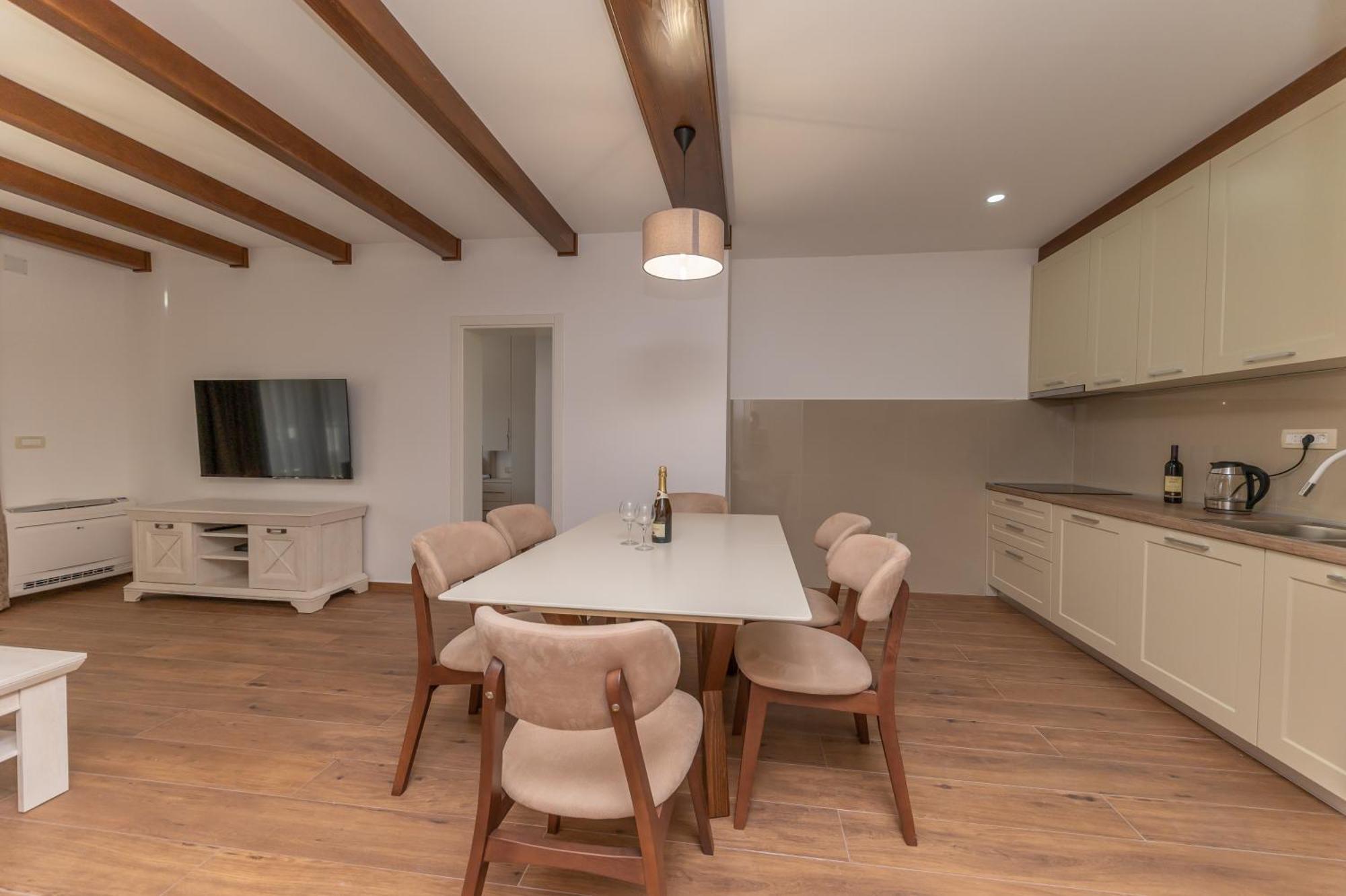 Red Hill Appartement Kotor Buitenkant foto