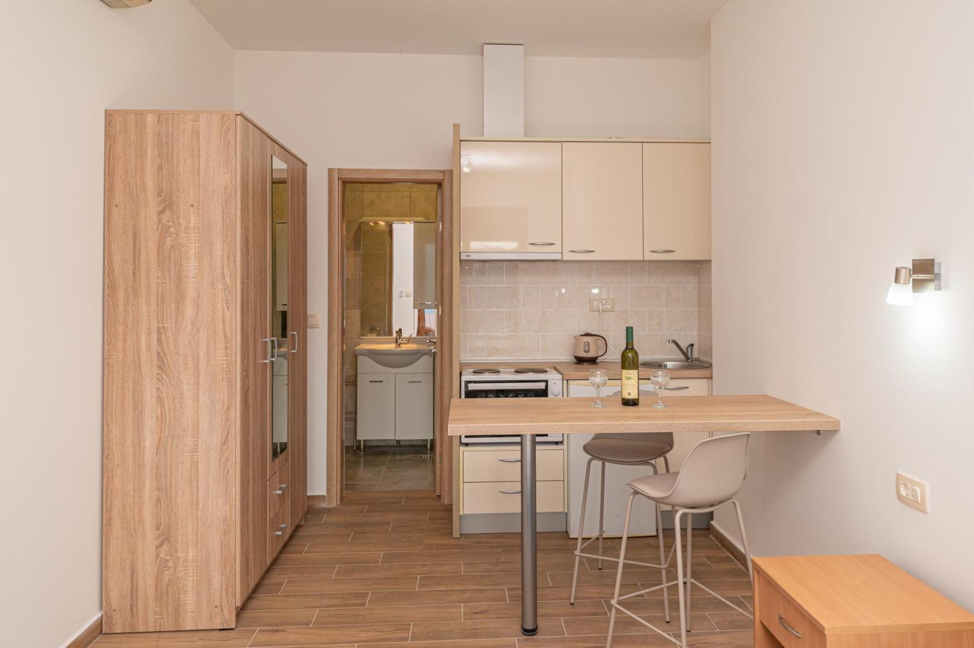 Red Hill Appartement Kotor Buitenkant foto