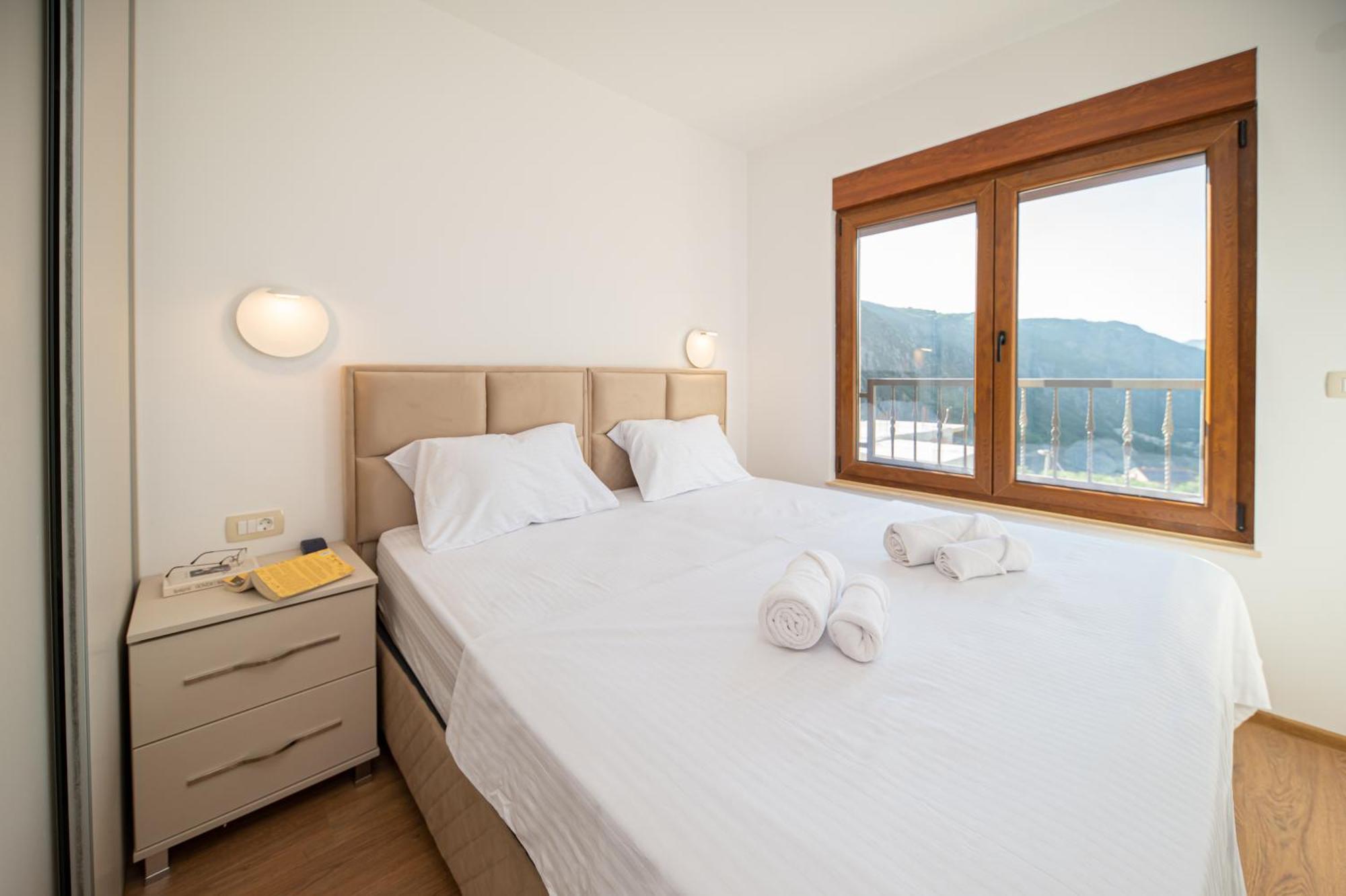 Red Hill Appartement Kotor Buitenkant foto