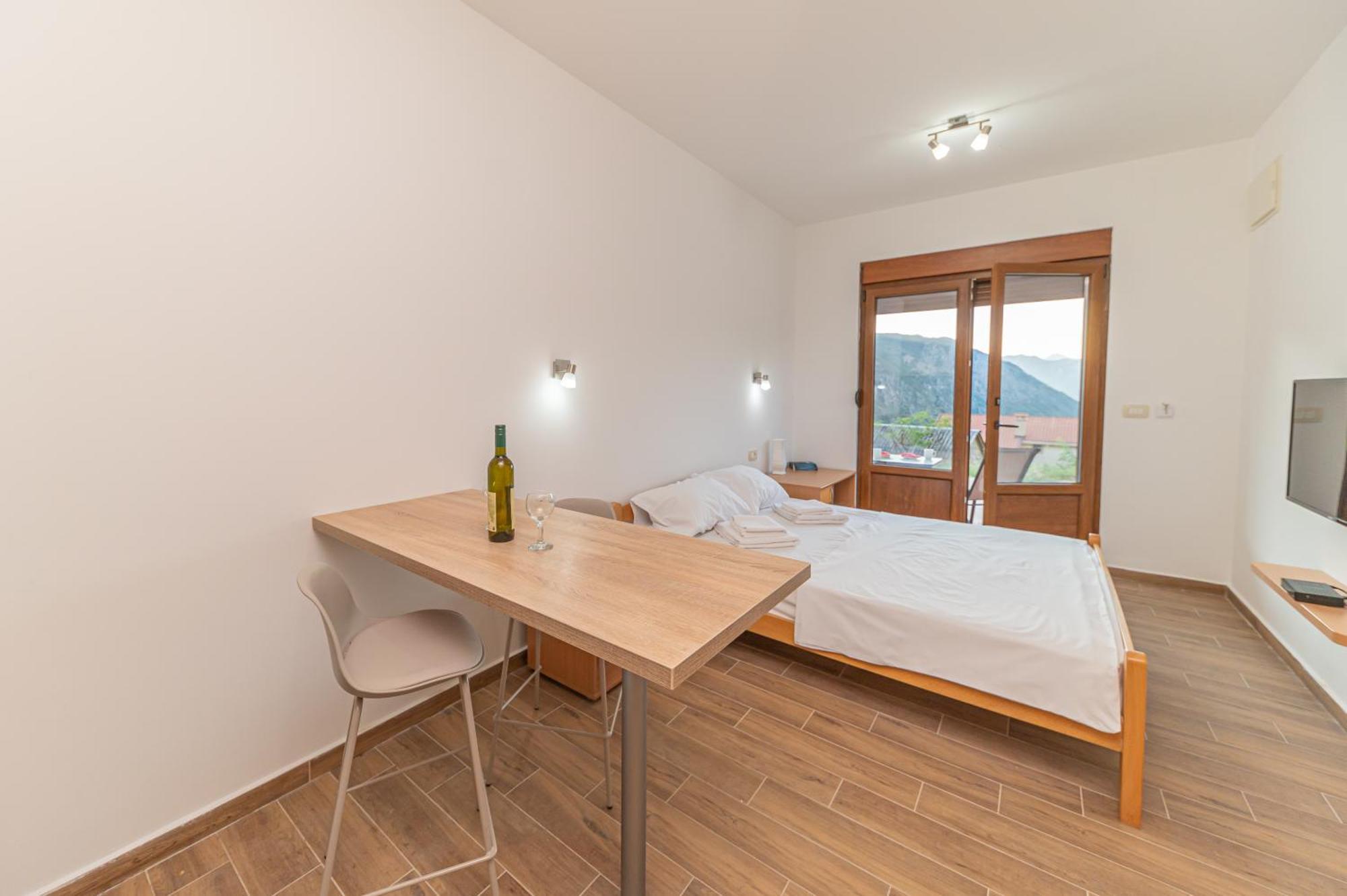 Red Hill Appartement Kotor Buitenkant foto