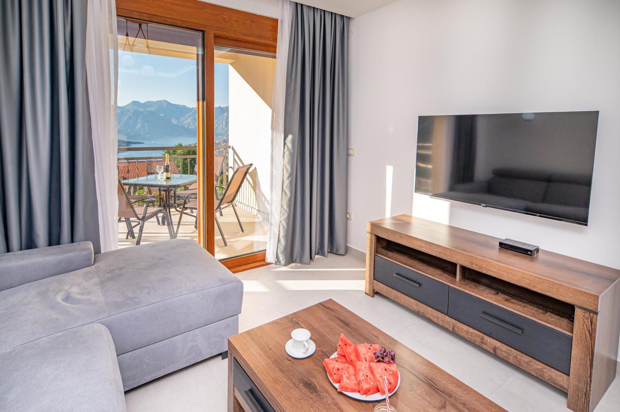 Red Hill Appartement Kotor Buitenkant foto