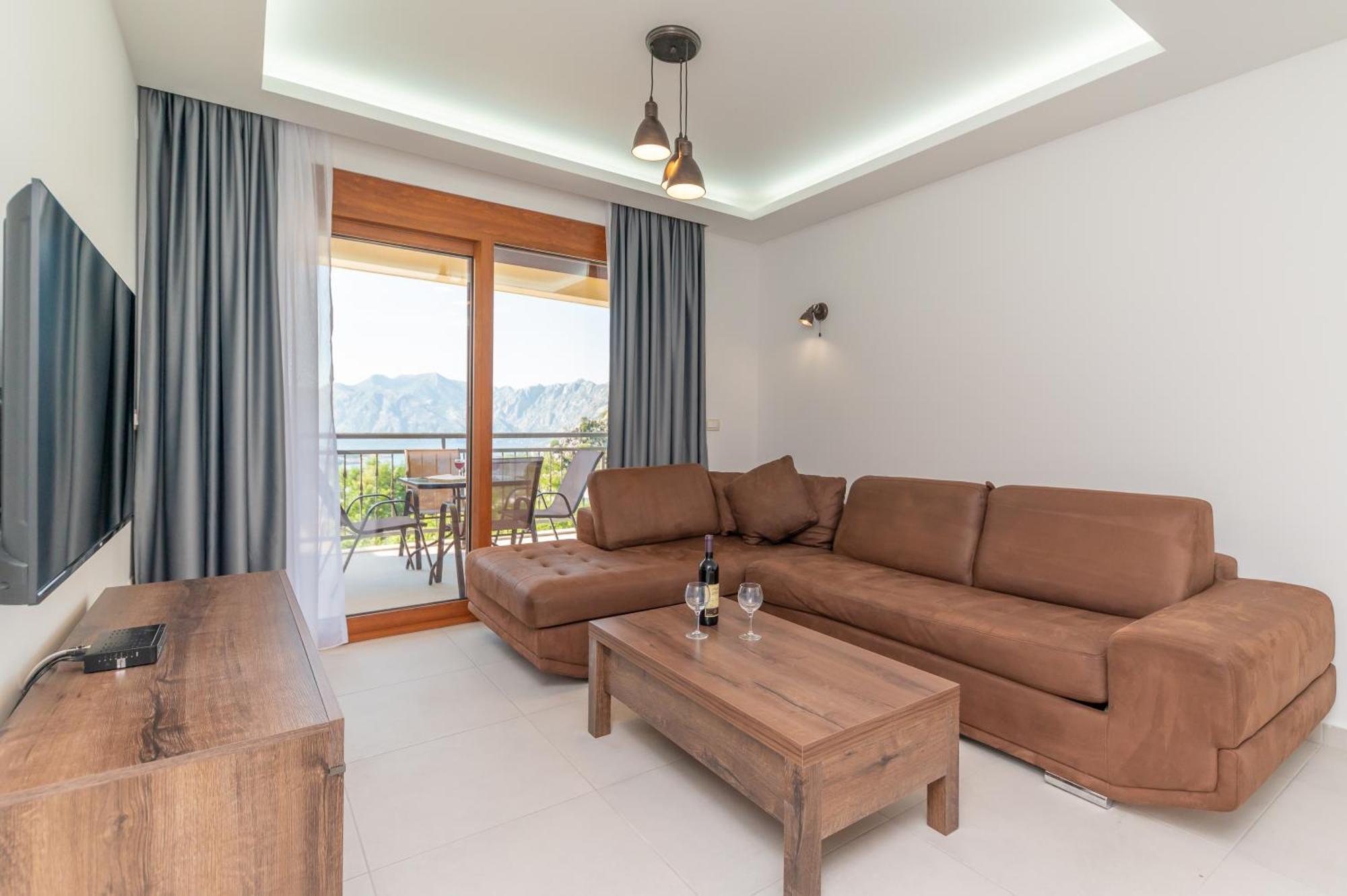 Red Hill Appartement Kotor Buitenkant foto