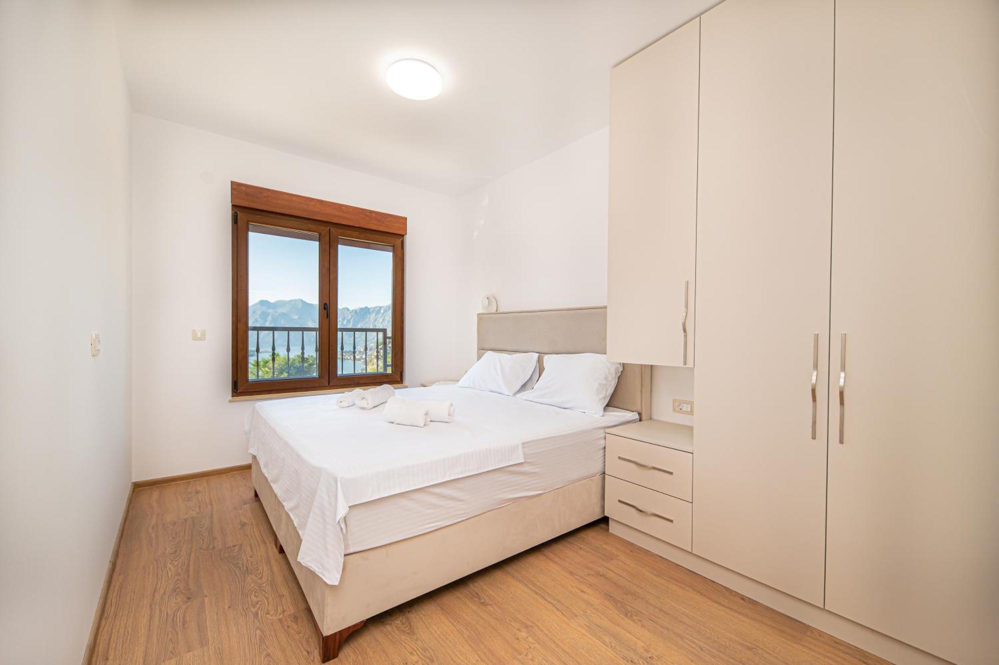 Red Hill Appartement Kotor Buitenkant foto